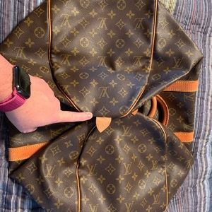 LV Keepall 50